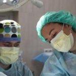 Cosmetic Plastic Surgeons in the OR
